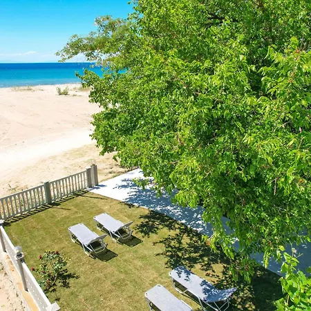 Olivento Front بوتوس