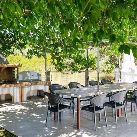 بيت ضيافة Olivento Front