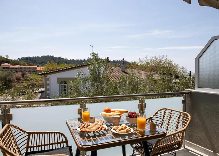 Gæstehus Olivento Front Potos