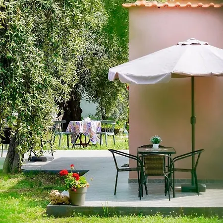 Olivento Beach Front Suites
