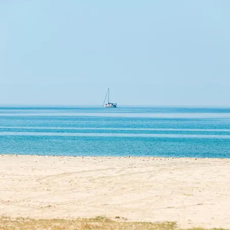 Olivento Beach Front Suites