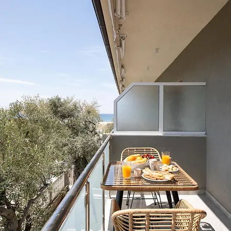 Olivento Beach Front Suites Guest house *