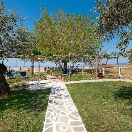 Guest house Olivento Beach Front Suites