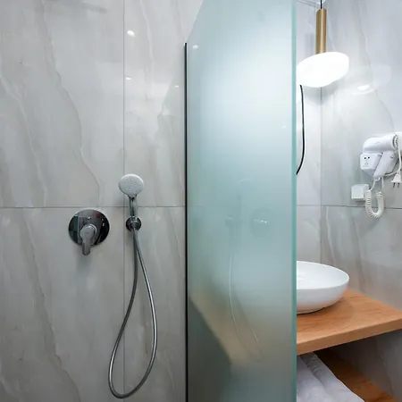 Olivento Beach Front Suites