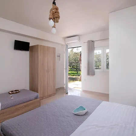 Guest house Olivento Beach Front Suites *